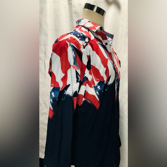 Macy’s INC men’s Abstract Stars and Stripes MED slim shirt Red white / Navy - Picture 9 of 11